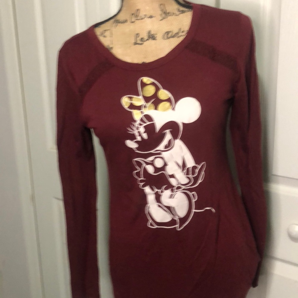 Minnie Mouse graphic tee